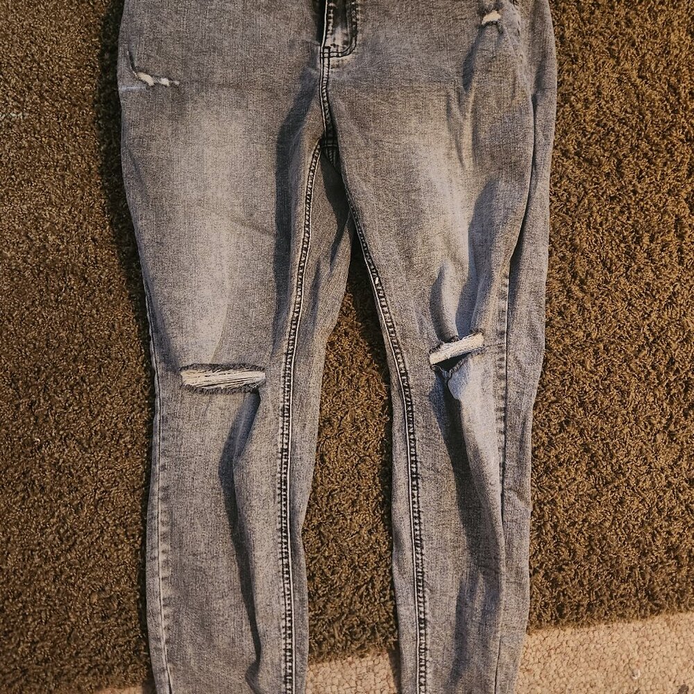 Grey jeans